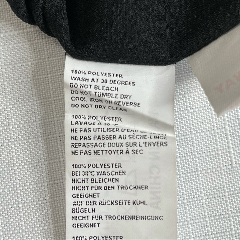 BOOHOO cropped cami silky satin feel sexy black 6 - Picture 6 of 7
